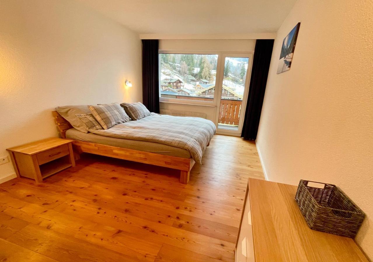Mountain Lodge Grachen Bagian luar foto